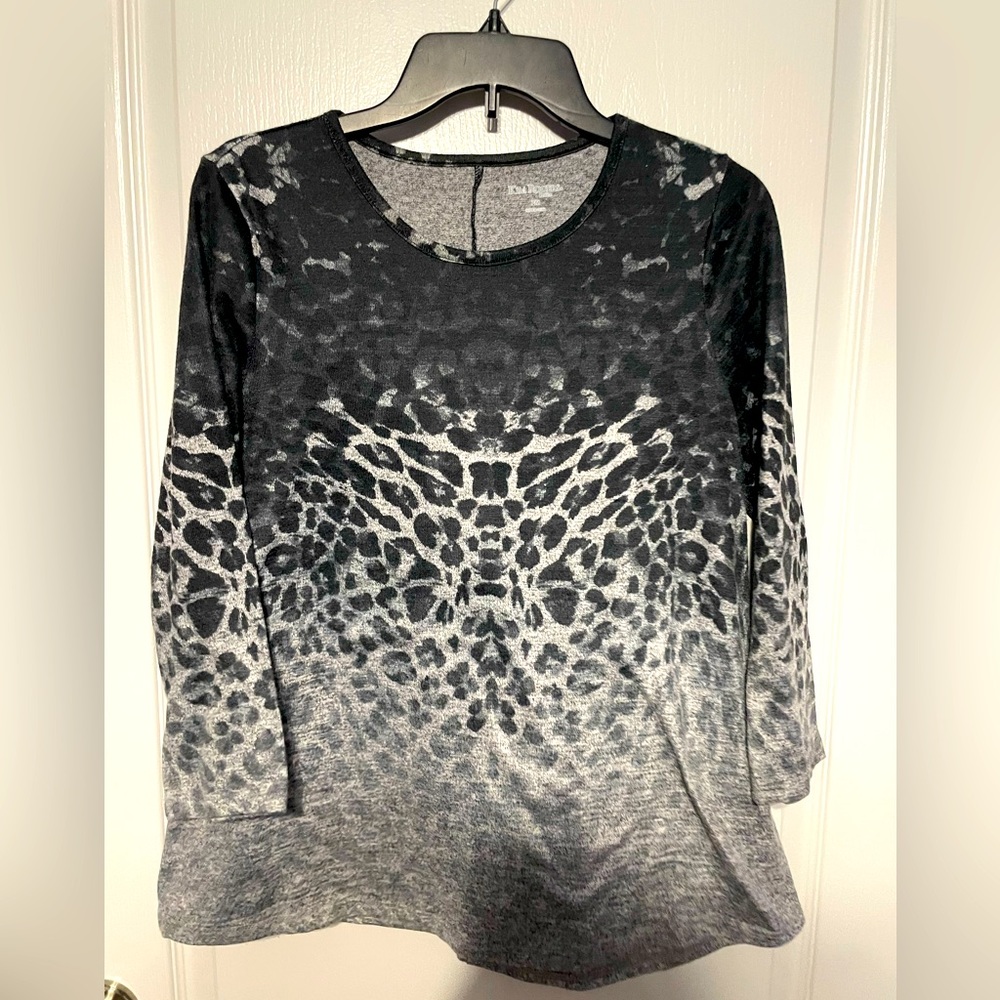 Kim Rogers Petite Medium animal print top